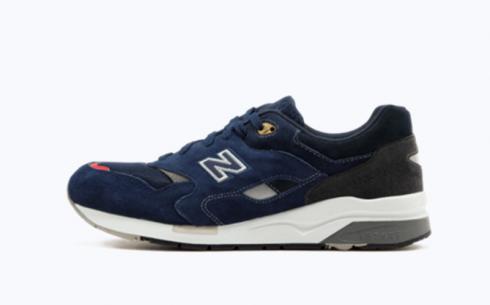 New Balance CM1600Bo blå sorte atletiksko