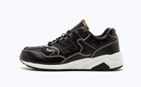 Buty Sportowe New Balance MRT 580 Czarne Białe