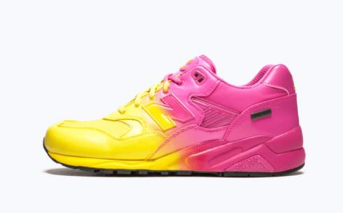 New Balance MTg580 Rosa Amarillo Zapatos