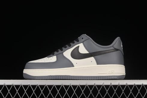 Nike Air Force 1 07 Low Dark Smoke Grey สีขาวสีดำ DD7798-216