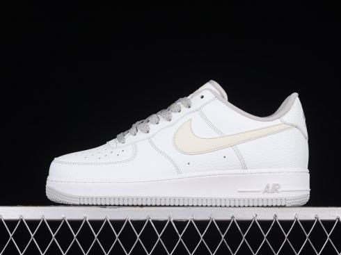 Nike Air Force 1 07 Low White Grey Sliver UO5369-603