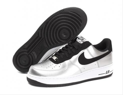 Sepatu Atletik Nike Air Force 1 Rendah Metalik Perak 488298-054