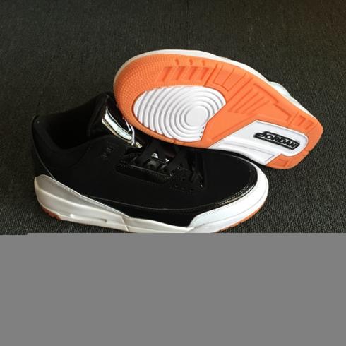 Sepatu Basket Pria Nike Air Jordan III 3 Retro Hitam Putih Oranye