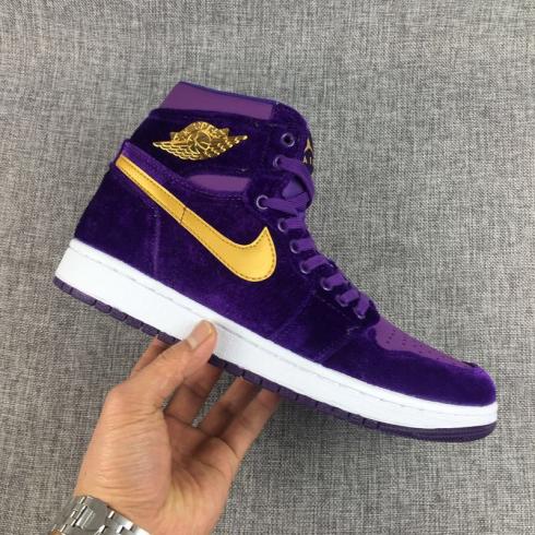 Nike Air Jordan 1 Retro Velvet Purple Gold Sapatos unissex 832596