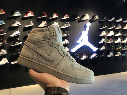 Nike Air Jordan 1 Retro lobo 灰色鹿皮男籃球鞋