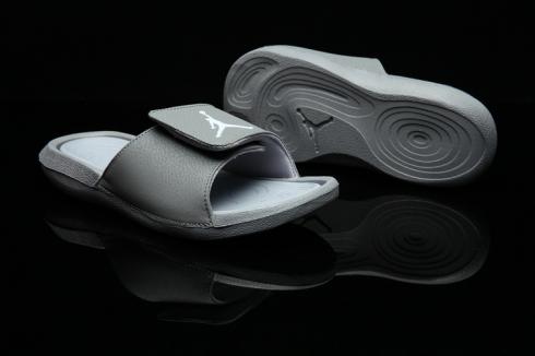 graue Nike Jordan Hydro 6-Sandalen/-Hausschuhe für Damen, 881474-004