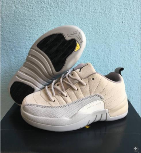 Nike Air Jordan XII 12 Kid Zapatos para niños pequeños Blanco Gris Marrón claro 850000