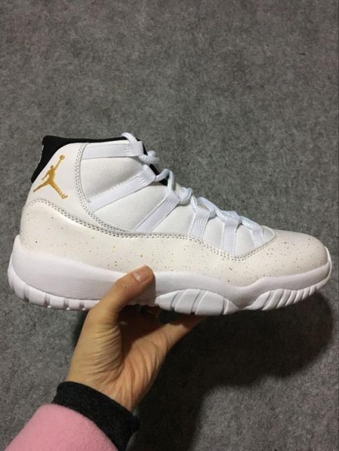 Nike Air Jordan XI 11 Retro OVO White Gold Men Sapatos