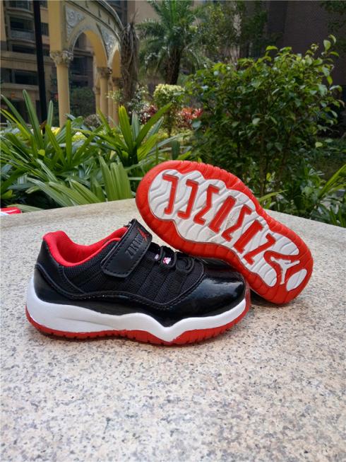 Nike AirJordan XI 11代黑白紅籃球兒童鞋