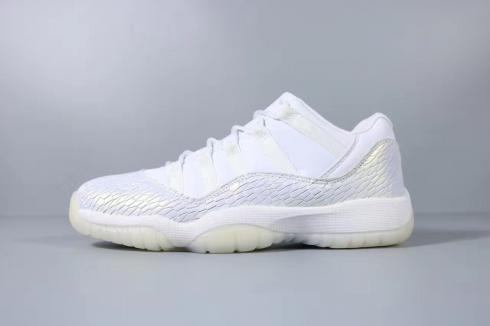 buty do koszykówki Air Jordan 11 Low GS białe srebrne 597331-100