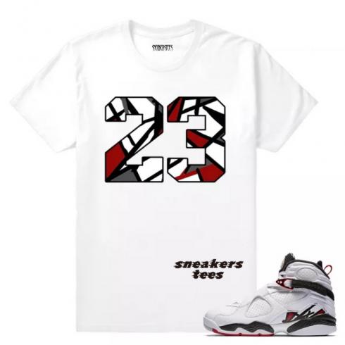 Passend zum weißen T-Shirt „Jordan 8 Alternate 23 Rare Air“