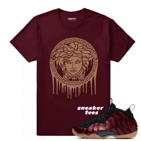 Passend zum kastanienbraunen T-Shirt „Medusa Drip“ von Foamposite