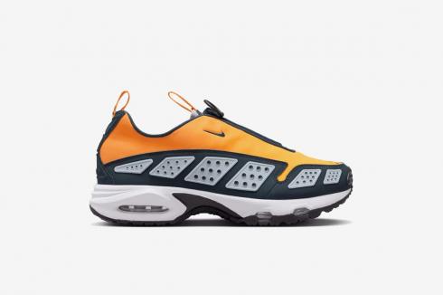 Nike Wmns Air Max Sndr HJ8080-700 Gold Lt Deep Ocean Canyon Smoke Grey
