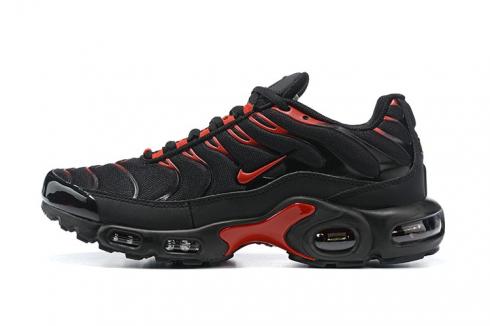 *<s>Buy </s>Nike Air Max Plus Bred Black University Red CU4864-001<s>,shoes,sneakers.</s>