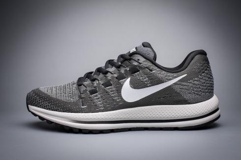 Nike Air Zoom Vomero 12 รองเท้าวิ่งสีเทาดำแบบผูกเชือก 863762-010