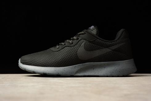 Nike Rosherun Tanjun Černé běžecké tréninkové boty 844887-002