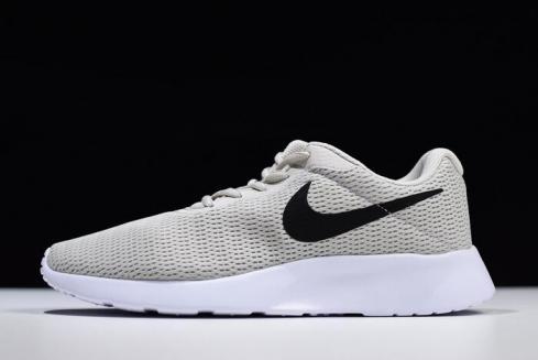 Nike Tanjun Light Bone รองเท้าวิ่งบุรุษสีดำสีขาว 812655 012