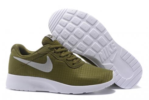 Nike Tanjun SE BR รองเท้าวิ่ง Camo Green 844908-302