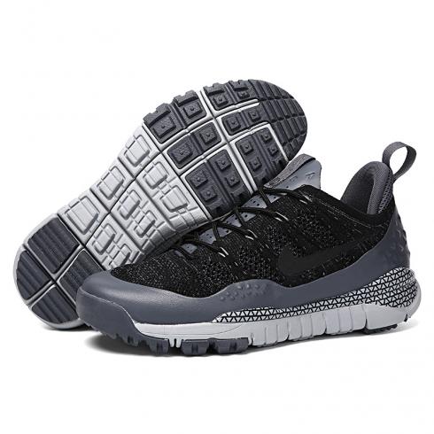 Мужская повседневная обувь Nike ACG Lupinek Flyknit Low черная, темно-серая