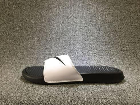나이키 베나시 스우시 GD 블랙 화이트 남성 신발 312618-101 .
