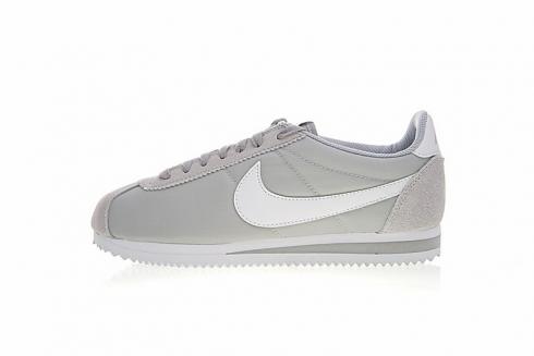 pantofi sport Nike Classic Cortez Nylon Gri alb 807472-010