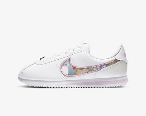 Nike Naisten Classic Cortez SE sumea kukkaprintti Valkoinen Vaalea Arctic Pink CN8145-100