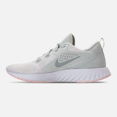 des chaussures de course Nike Legend React Summit White Wolf Grey Light Silver AA1626-101