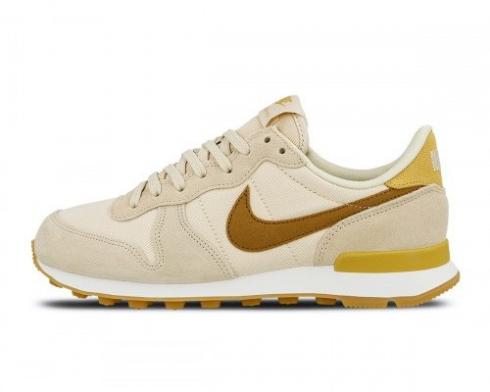 Nike Womens Internationalist Beige Wheat Gold Summit White 28407-209