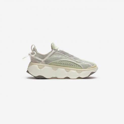 Nike Wmns Flyknit Bloom FD2149-002 Phantom Platinum Light Sail Violet Bone