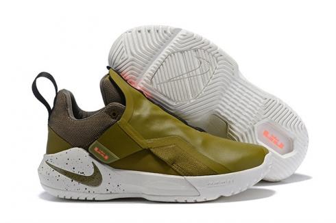 Nike Ambassador LBJ 11 Army Green Black AO2920-405