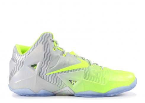 Lebron 11 Collection Metallic Volt Ice Luster 683252-074