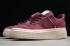 2020 Nike Mujeres Air Force 1'07 SE Night Maroon Coral Dust AA0287 603