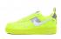 Nike Air Force 1'07 LV8 Utility fluoreszierendes Grün und Grau AJ7747-700