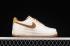 Nike Air Force 1 07 Low Wit Bruin CW3388-204