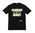 das Jordan 3 True Green Shirt „Married To The Money“ in Schwarz