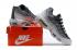 Nike Air Max 95 Essential Hombre Corriendo Negro Carbono Gris 749766-029