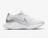 Nike 女款 Renew Run 純白金白金屬銀 CK6360-003