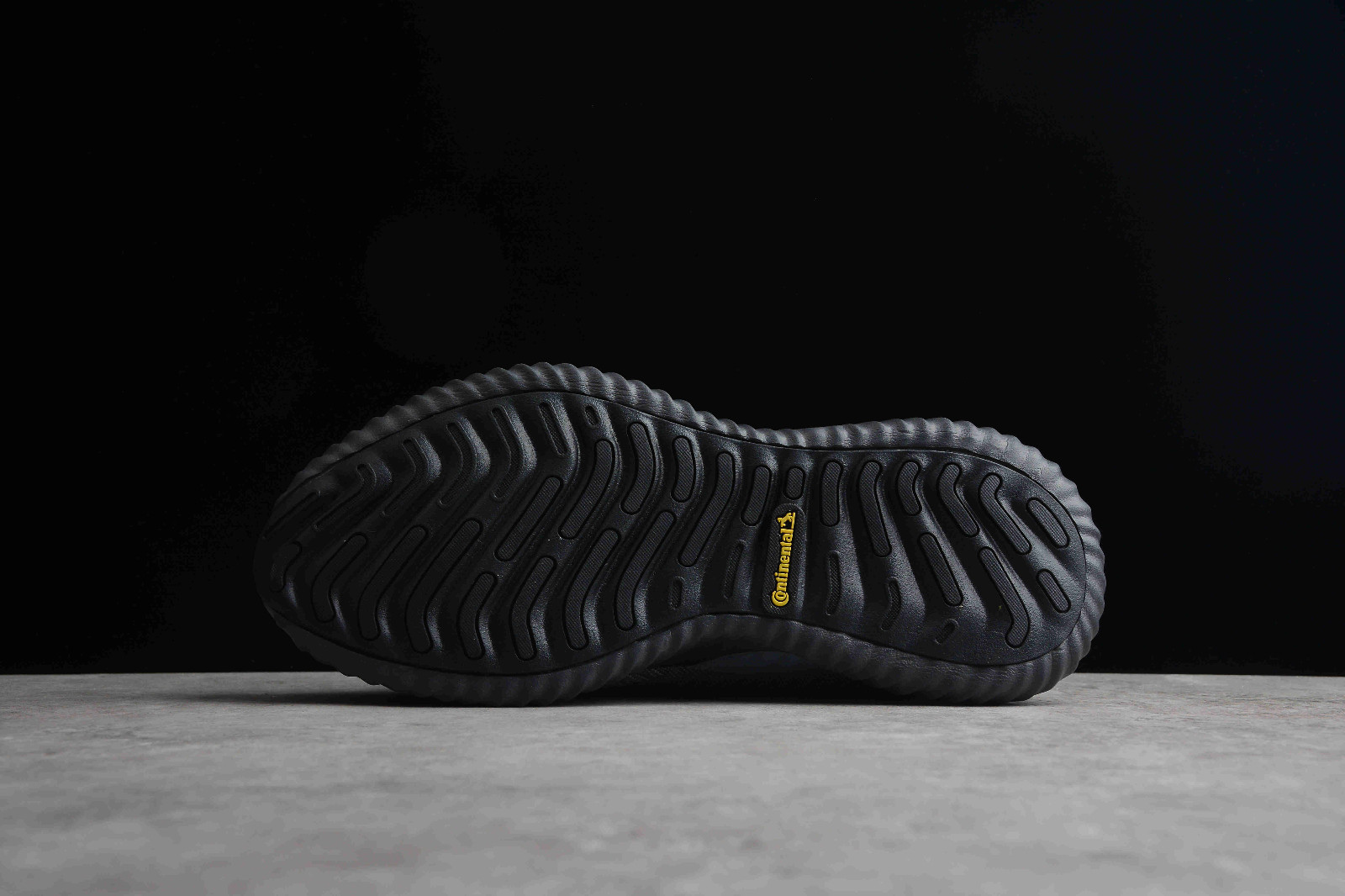 Alphabounce beyond grey carbon online