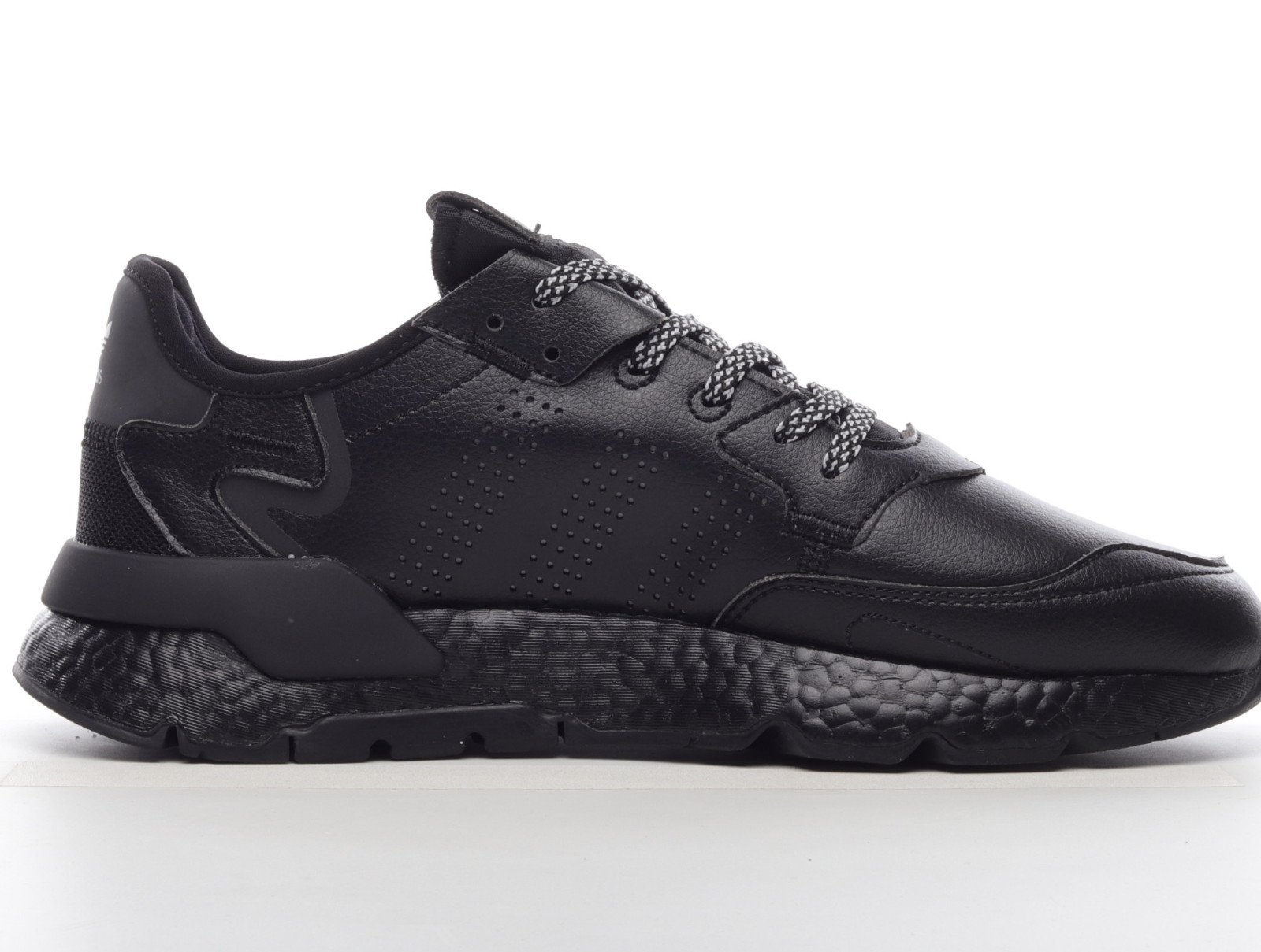 Adidas nite jogger triple black top