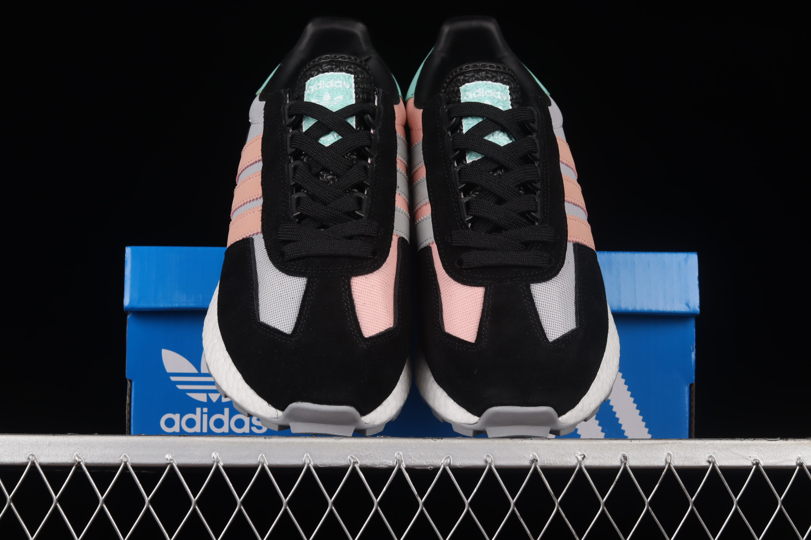Adidas Originals Retropy - Black Pink GmarShops Cloud E5 Core White GX2170