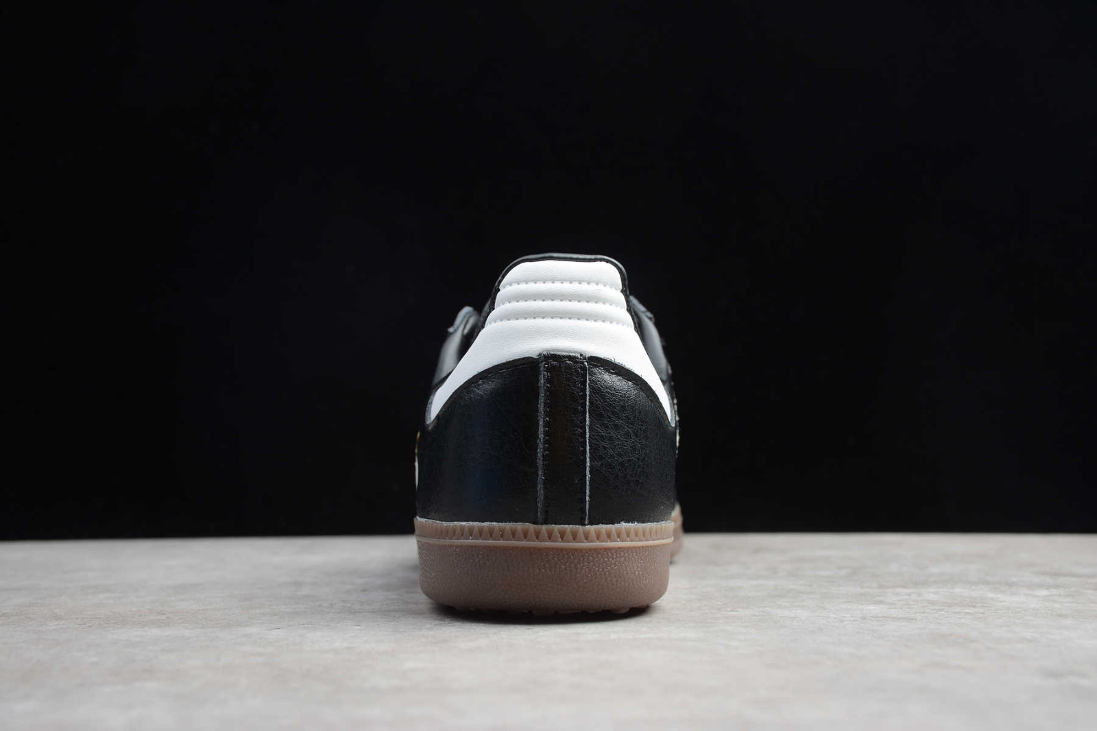 Adidas ee545 sale
