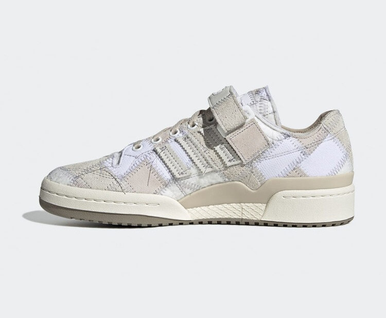 adidas nmd r1 v2 damian lillard shoes core black mens - atmos x Adidas  Forum Low Patchwork White Tint Off White GW3496 - GaleriahitShops - Other  Adidas