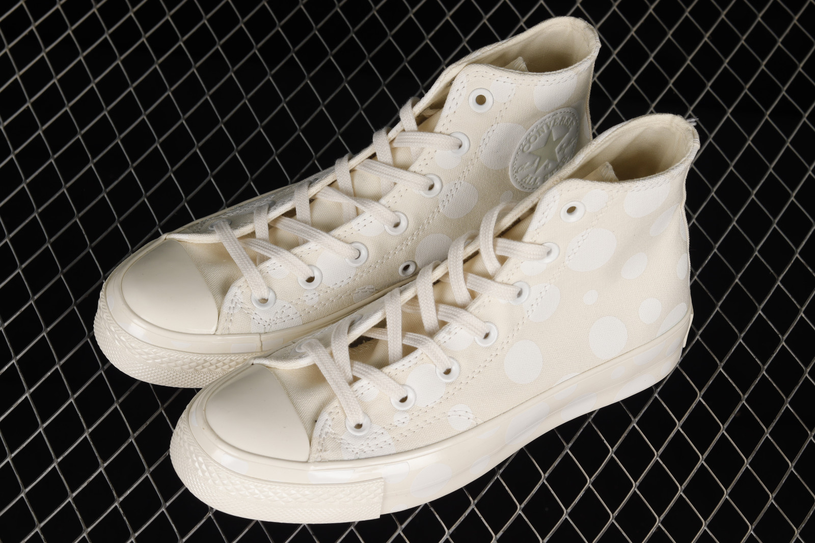 GmarShops - Converse Chuck Taylor All Star 70 High Polka Dots Shoes White A01183C - Bascheți TOMMY HILFIGER Low Cut Lace-Up Sneaker T3X4-32208-1352 M Military Green