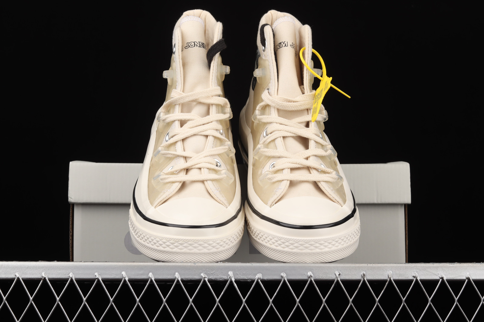 Chaussures Converse the Creator And Converse Are Giving Fans 24 Hours To Customize The Chuck 70 GmarShops Converse Chuck Taylor All Star 70 Kim Jones Natural Ivory Black 171258C