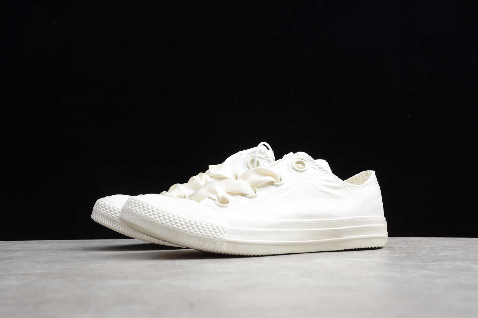 White all star big eyelets ox trainers cheap