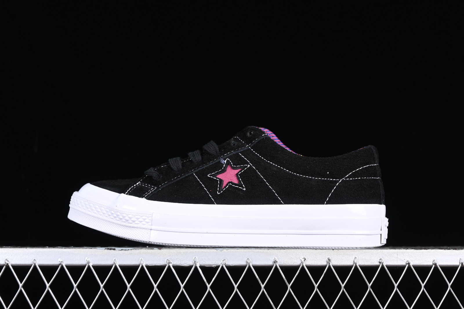 Converse One Star Suede Seasonal Colors OX Twisted Classic Black 