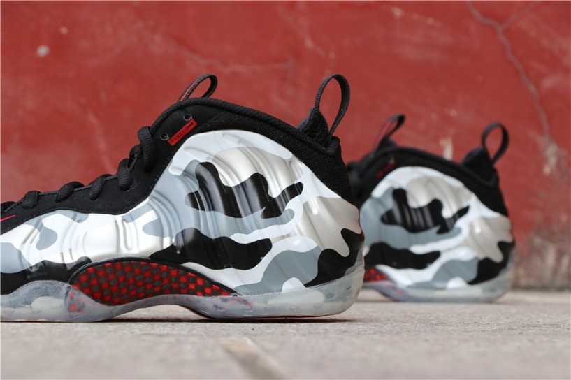 Nike Air Foamposite One - Fighter Jet