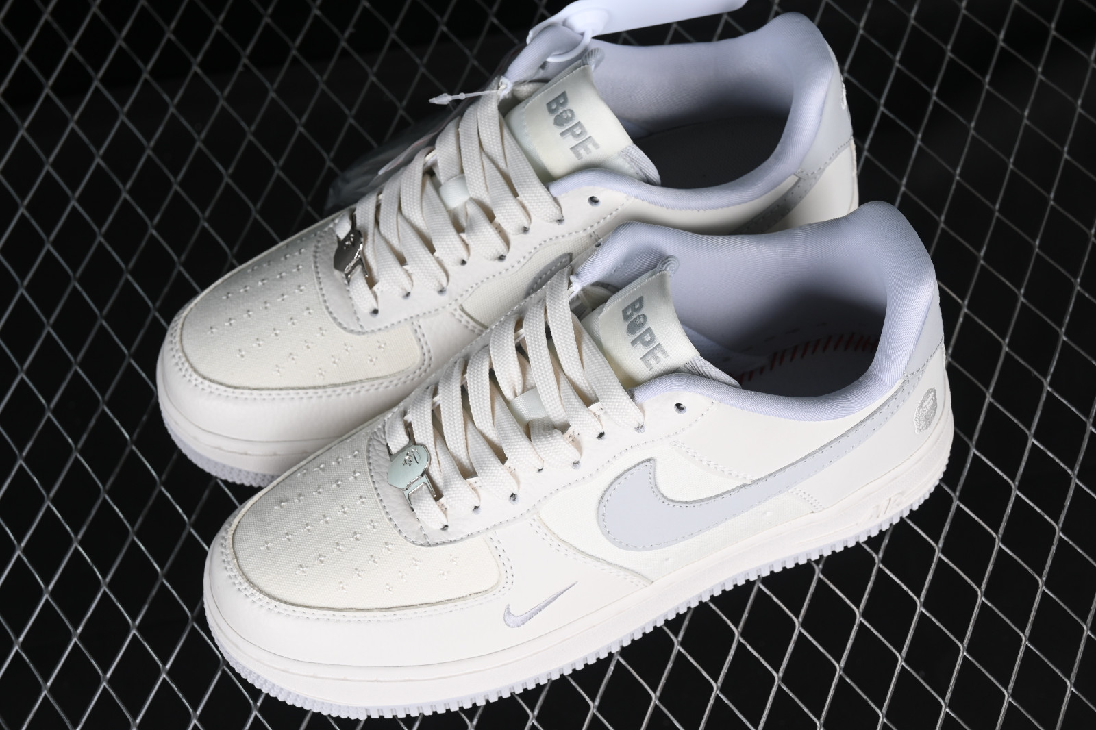 Reiziger vrije tijd idee 748 - Nike Tanga 3 Unidades - MultiscaleconsultingShops - BAPE x Nike Air  Force 1 07 Low Light Grey Rice White BS9055