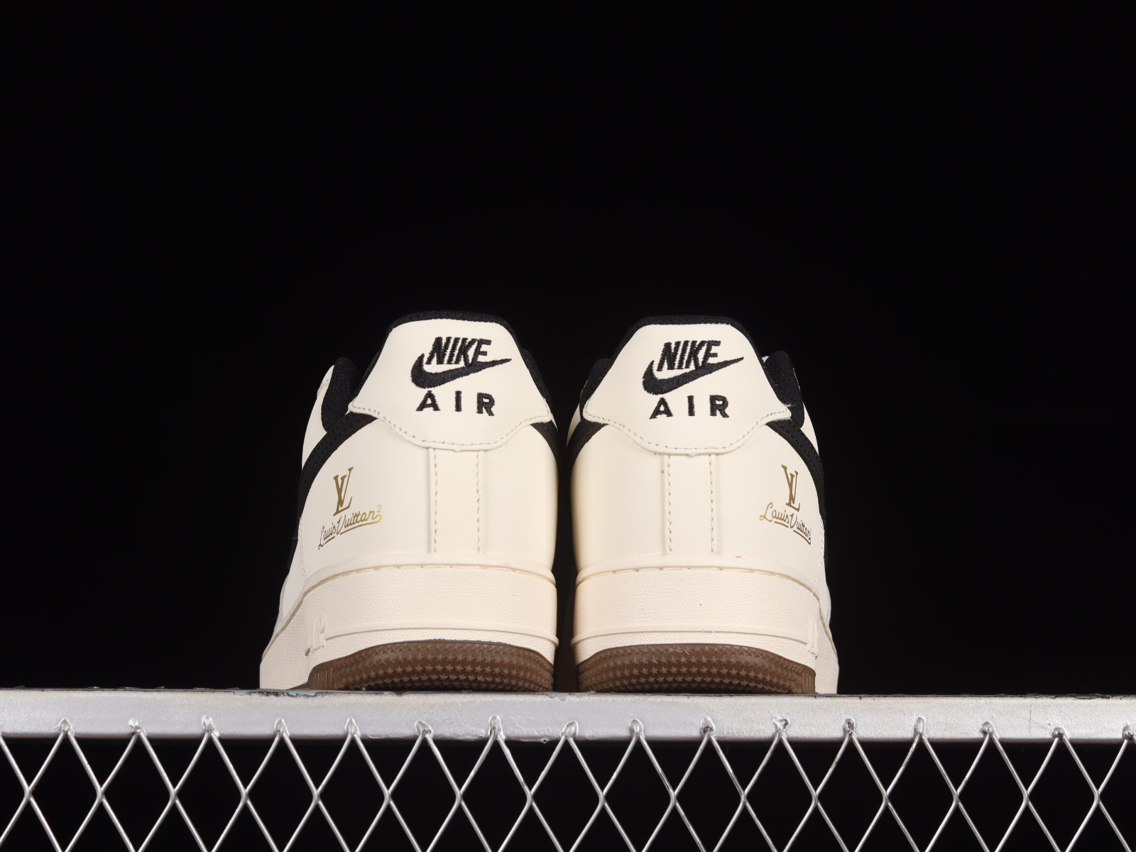 Nike Gore-tex X Air Force 1 Low in White for Men