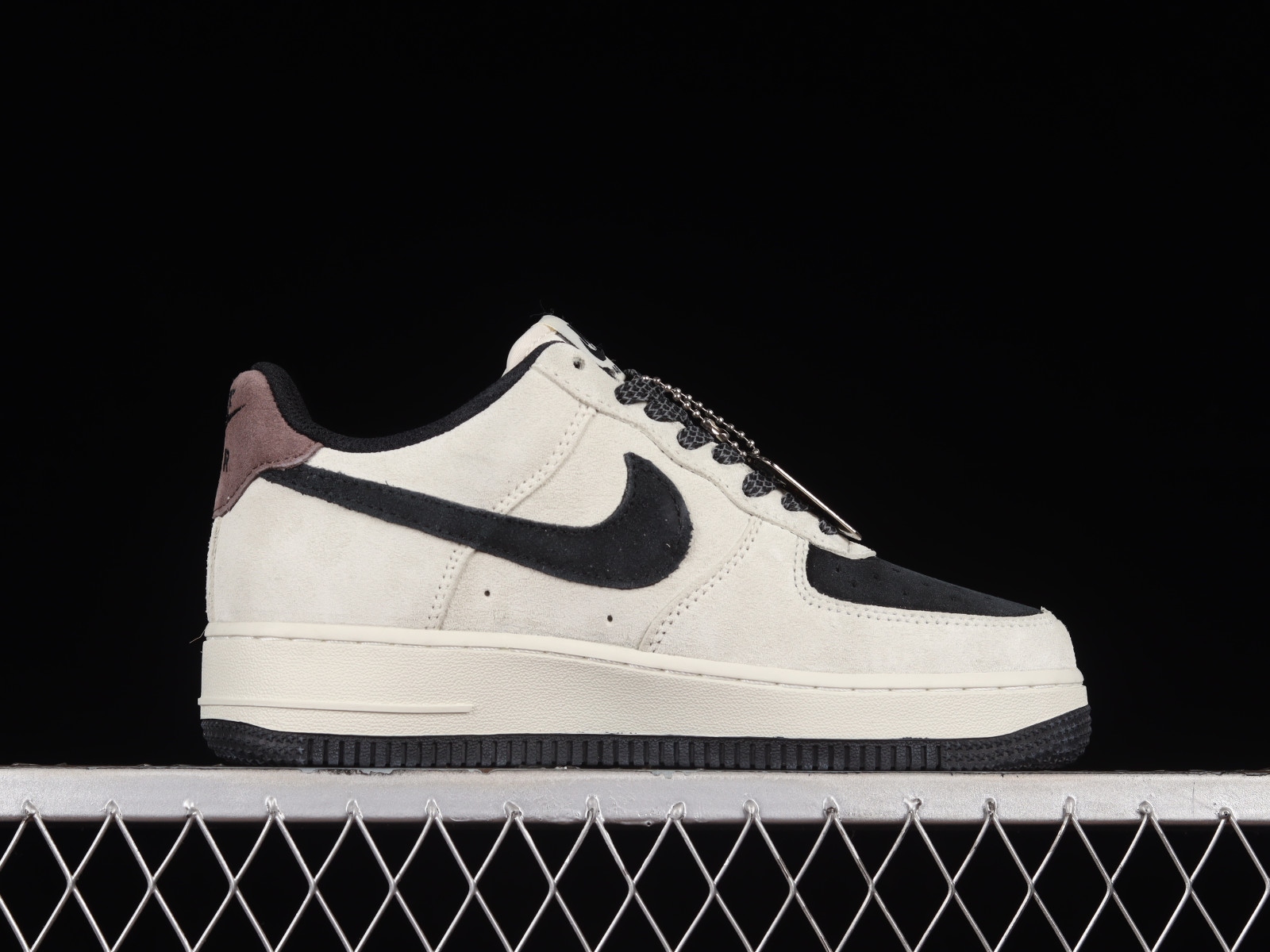 Nike Force 1 07 Low AE86 Suede Black Brown BS9055 nike shox gravity women gold shoes size 11 - GmarShops -